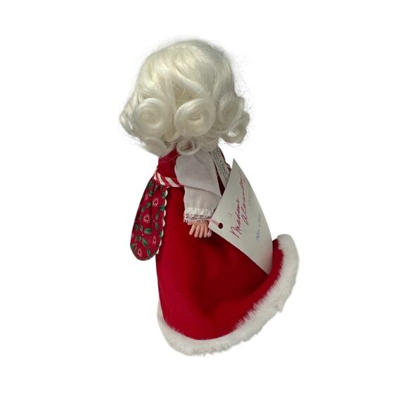 Vintage Madame Alexander Mrs. Claus Doll with Tag - Picture 4 of 10